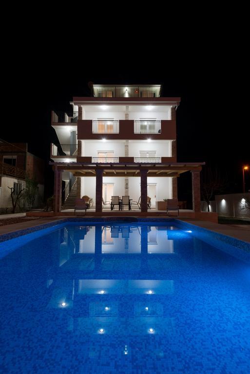 Villa Sandy Apartments 蒂瓦特 外观 照片