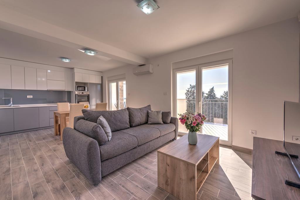 Villa Sandy Apartments 蒂瓦特 外观 照片