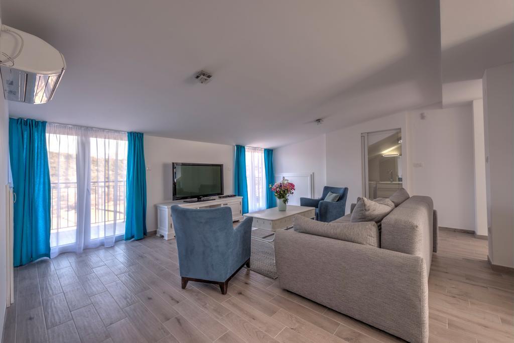 Villa Sandy Apartments 蒂瓦特 外观 照片